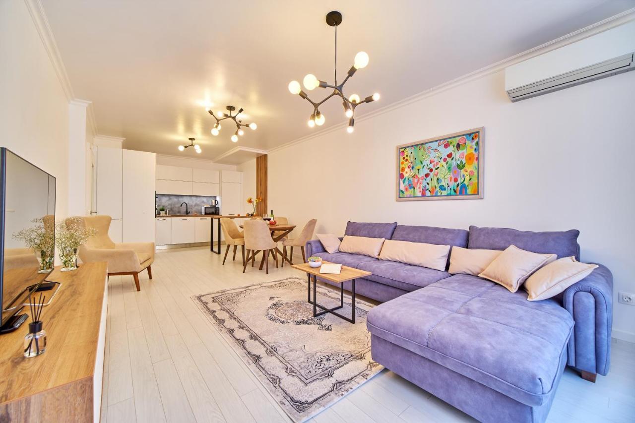 Premium Center Apartment In Grand Karavel Варна Экстерьер фото