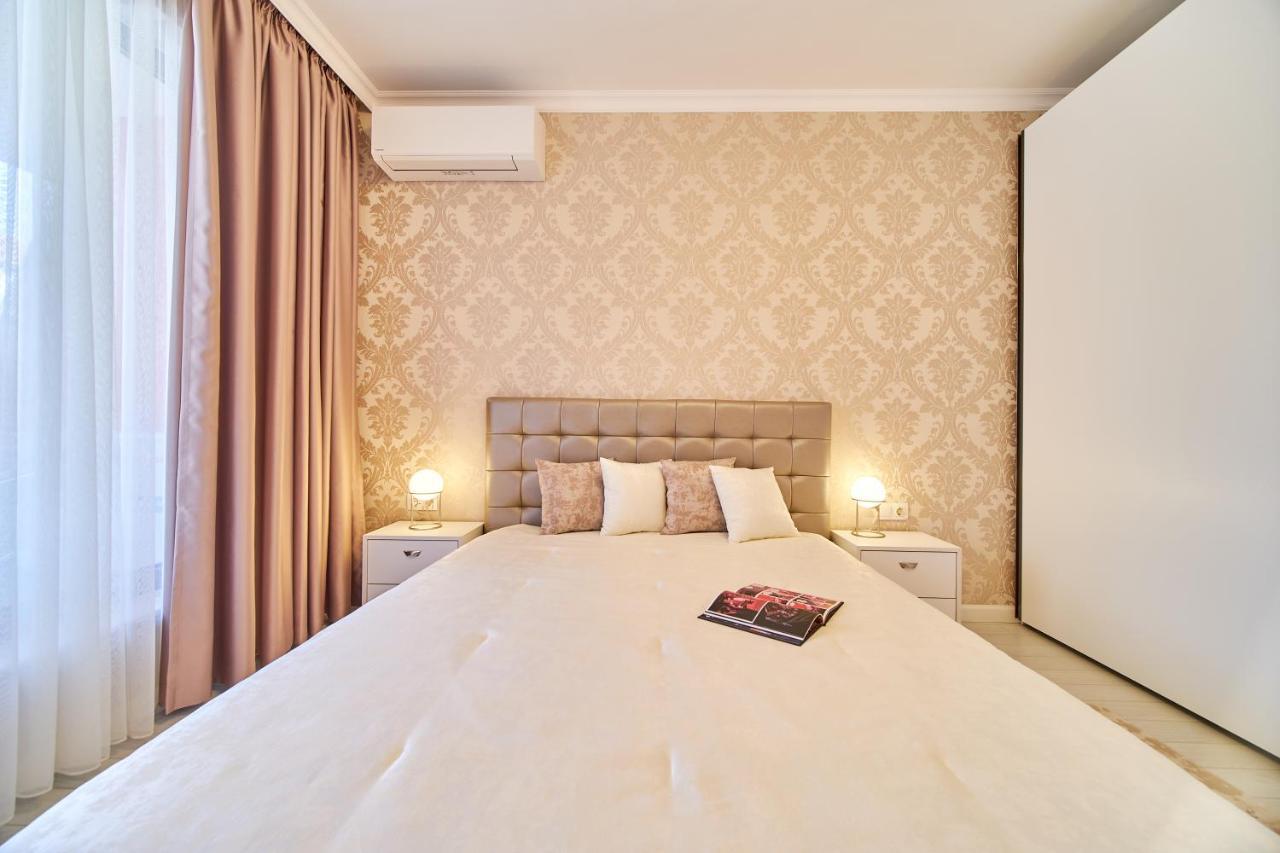 Premium Center Apartment In Grand Karavel Варна Экстерьер фото